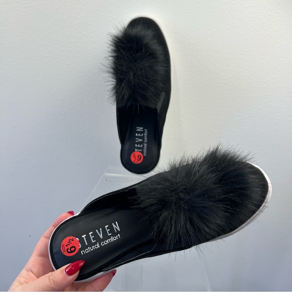 Steven Natural Comfort black slip on furry ball mule tennis shoe NWOT